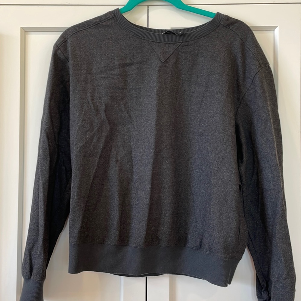 Theory crew neck